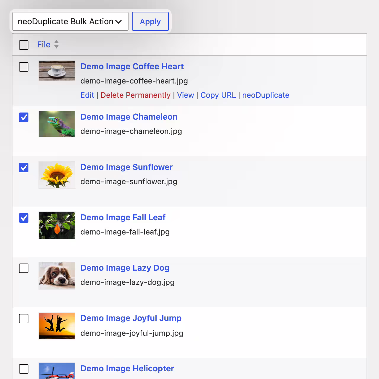 Bulk-Aktion in der WordPress-Mediathek zum Duplizieren mehrerer ausgewählter Bilder mit neoDuplicate